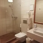 Batthyány Kastélyszálló 4*