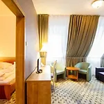 바티야니 카스텔리잘로 4*