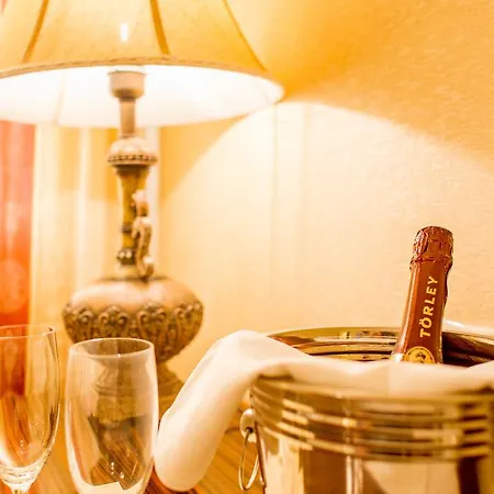 包贾尼城堡酒店