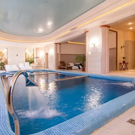 Batthyany Kastelyszallo 4*