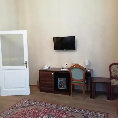 包贾尼城堡酒店