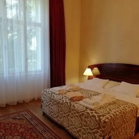 酒店 包贾尼城堡酒店