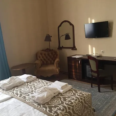 酒店 包贾尼城堡酒店 4*