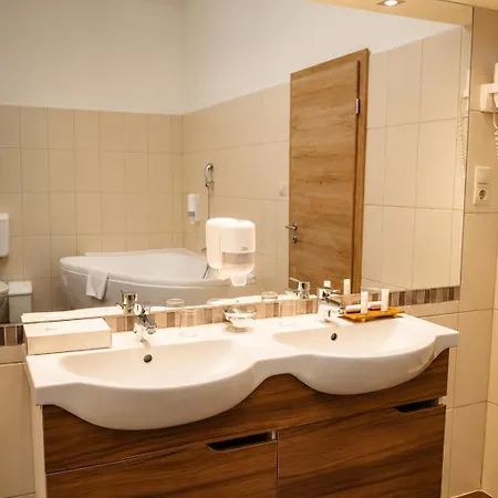 Batthyany Kastelyszallo 4* Zalacsány