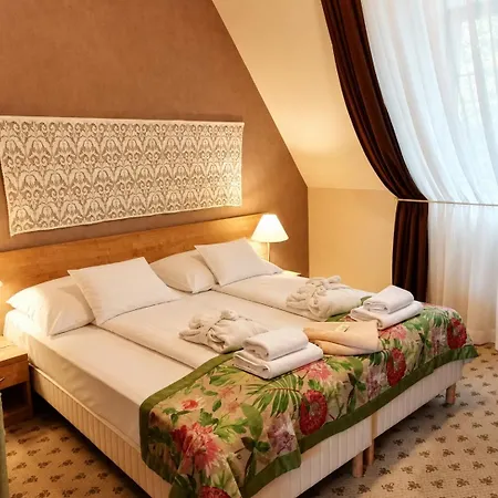 Hotel Batthyany Kastelyszallo