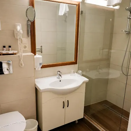 Batthyany Kastelyszallo فندق Zalacsány