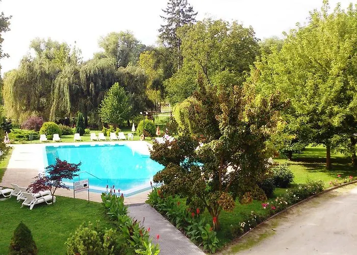 Batthyány Kastélyszálló Hotel