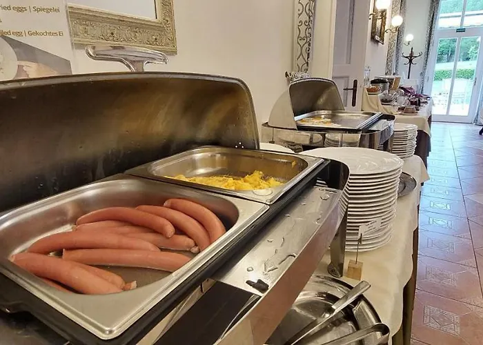 Batthyány Kastélyszálló 4*