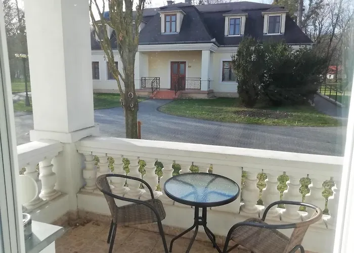 Batthyány Kastélyszálló Hotel 4*