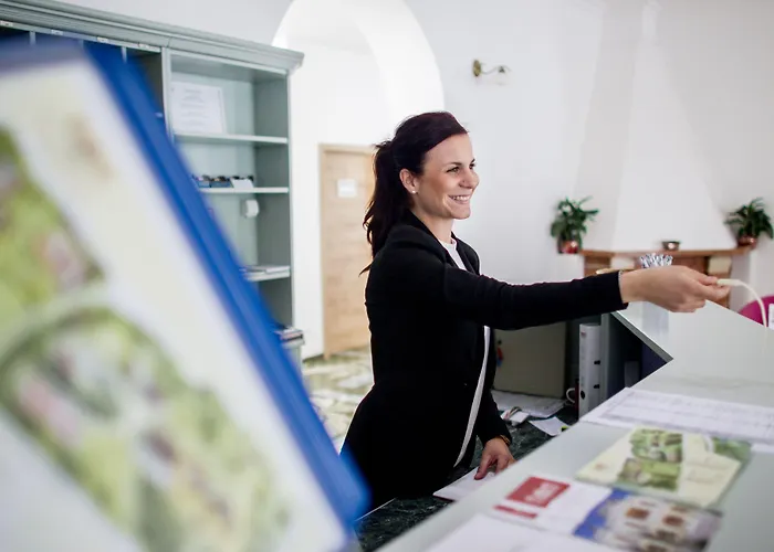 Batthyány Kastélyszálló Hotel