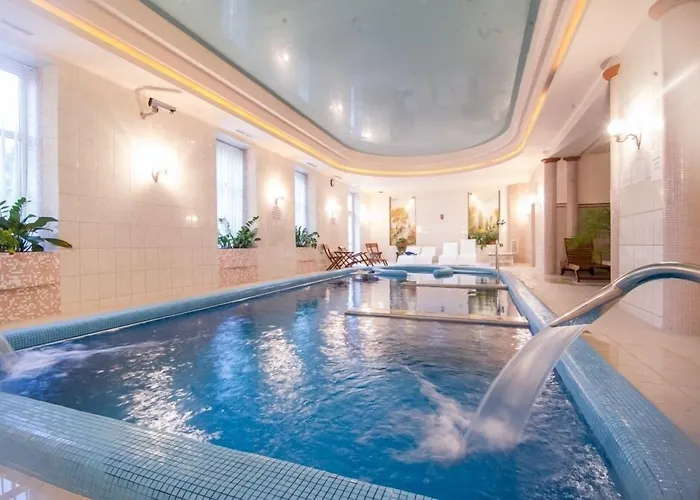 Batthyány Kastélyszálló Hotel 4*